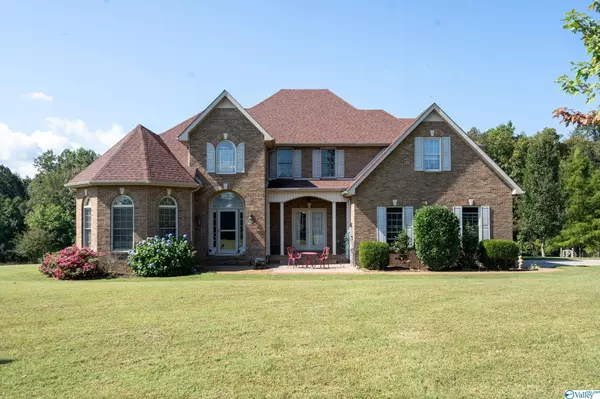 35 Carl Willis Road, Flintville, TN 37335