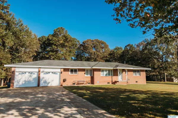 2590 N Cedar Bend Road, Southside, AL 35907