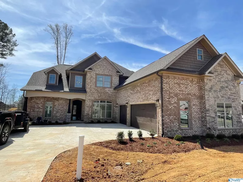 22562 Winged Foot Lane, Athens, AL 35613