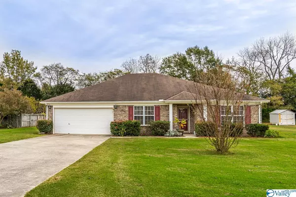 211 Guardian Drive, Harvest, AL 35749