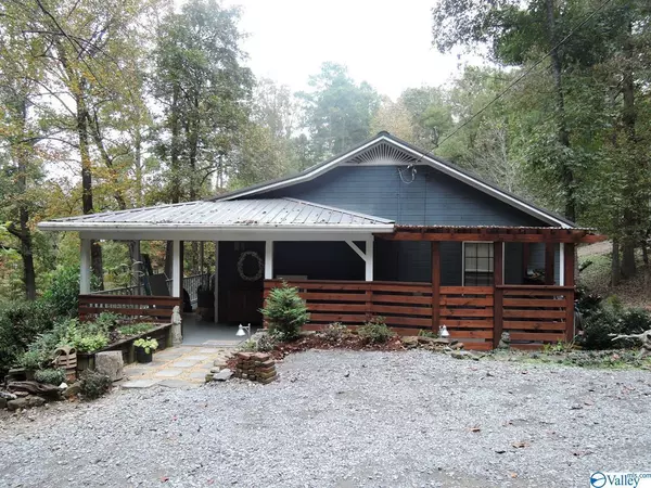 Crane Hill, AL 35053,480 County Road 4001