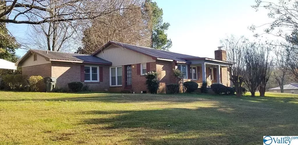 5268 Winchester Road, New Market, AL 35761