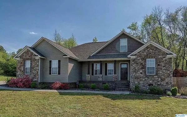 7 Keystone Trail, Grant, AL 35747