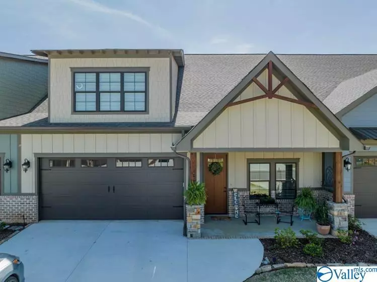 234 Whistling Straits Way, Guntersville, AL 35976