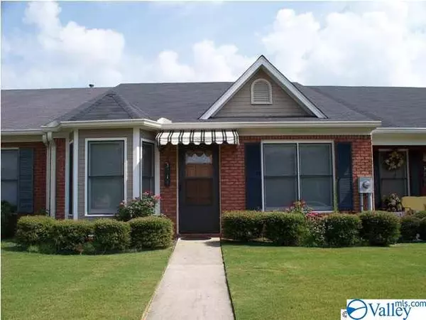 3214 Darlington Drive SW, Decatur, AL 35603