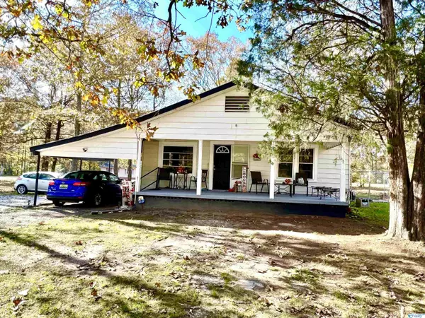 Gadsden, AL 35901,809 Woodbine Lane