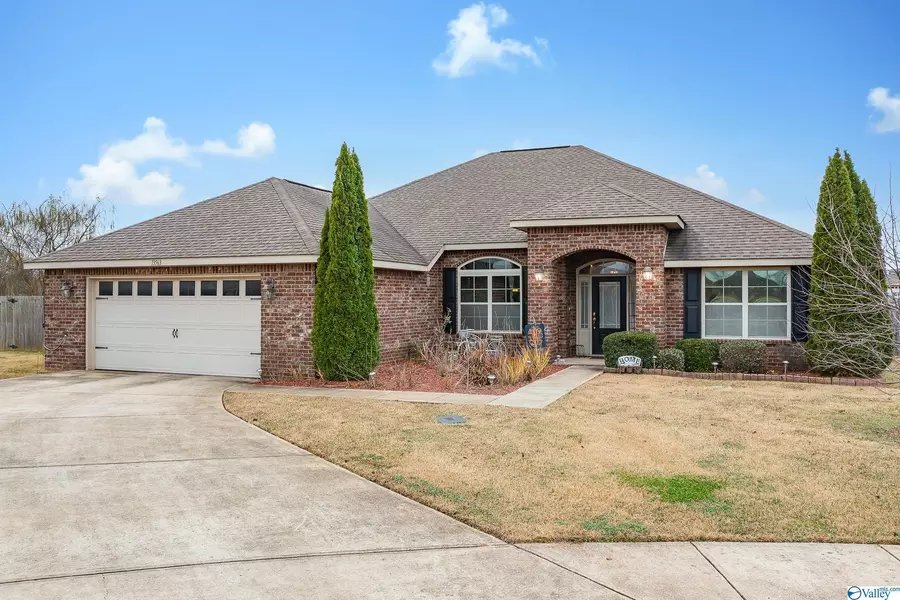 13563 Rising Run Circle, Athens, AL 35613