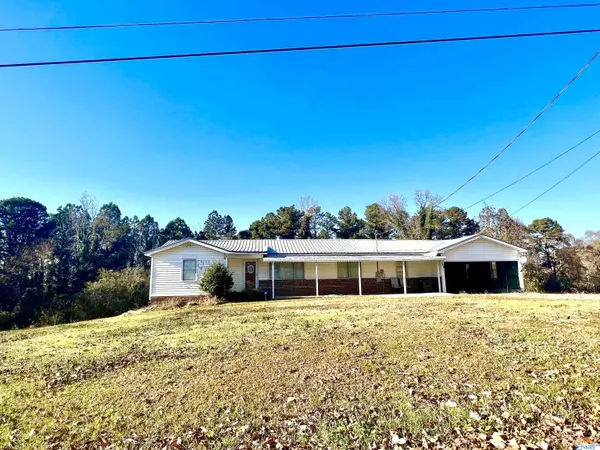 Attalla, AL 35954,445 Mountain View Drive