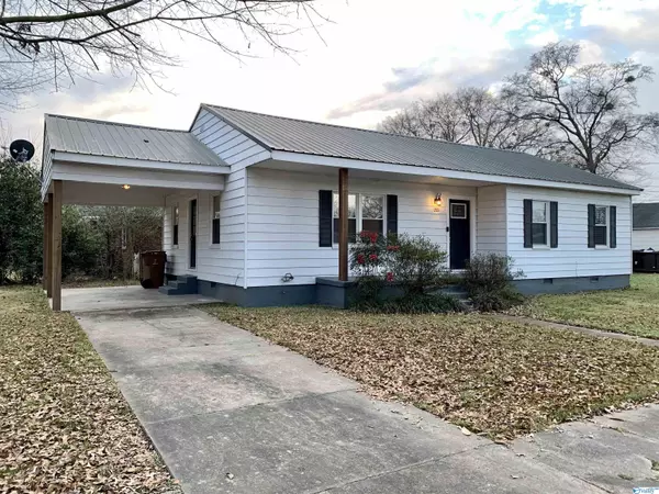 201 Milner Street NE, Hartselle, AL 35640