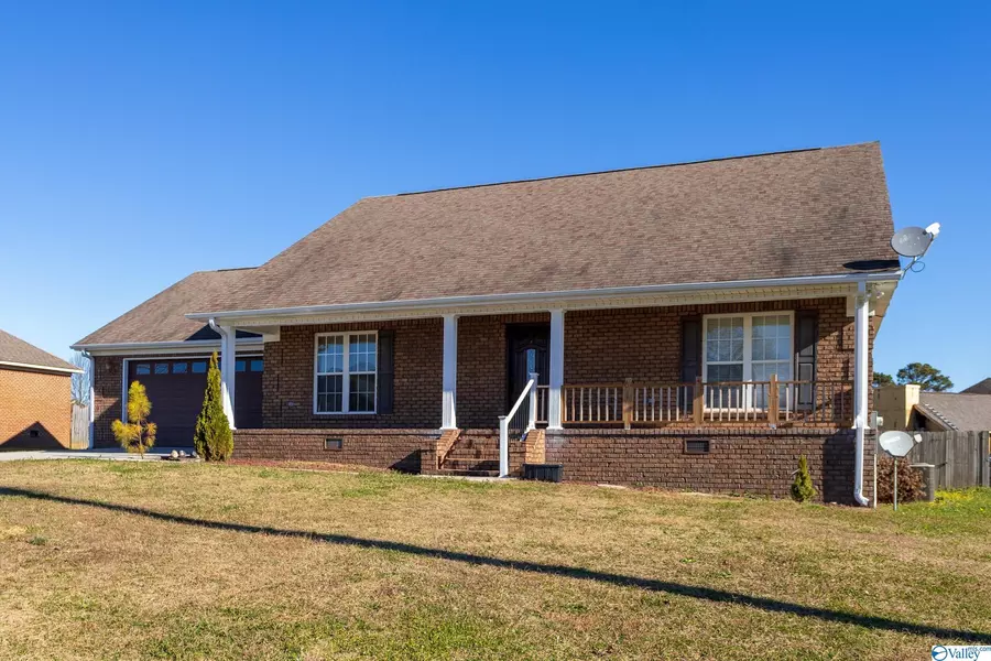 126 Clarissa Drive, Grant, AL 35747