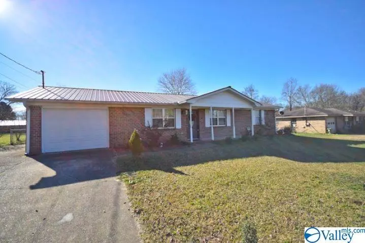 1104 Compton Avenue, Albertville, AL 35950