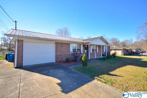 Albertville, AL 35950,1104 Compton Avenue