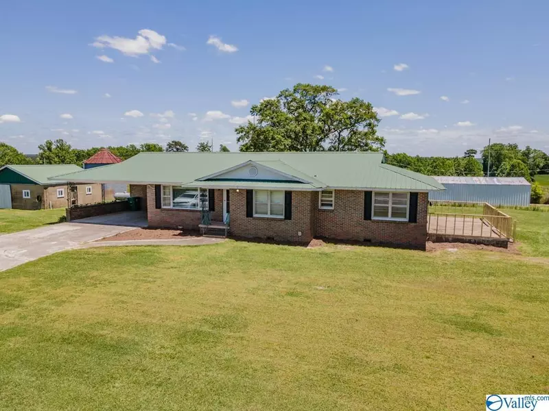 4939 County Road 940, Logan, AL 35098