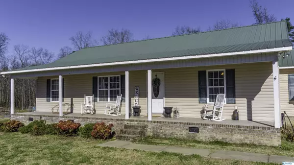 Grove Oak, AL 35975,2918 County Road 400