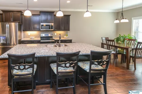 Decatur, AL 35603,99 Churchill Terrace