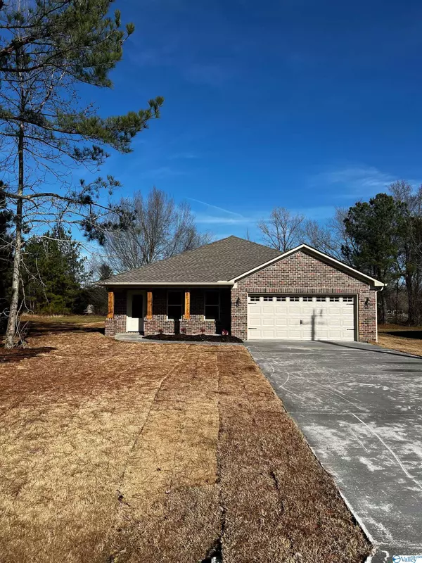 21963 Daveen Drive, Elkmont, AL 35620