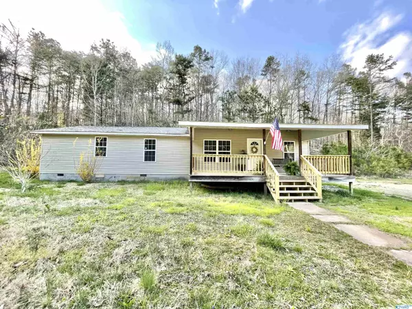 Fort Payne, AL 35967,351 Posey Road