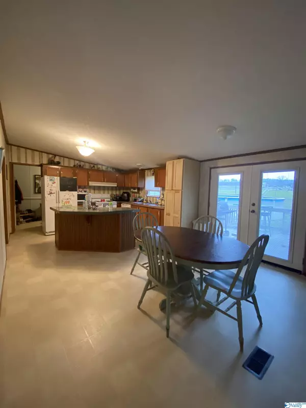 Altoona, AL 35952,561 Bristow Creek Trail