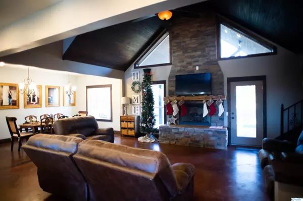 Cullman, AL 35055,350 County Road 677