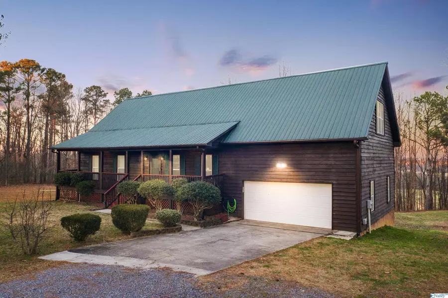 1115 County Road 1352, Vinemont, AL 35179