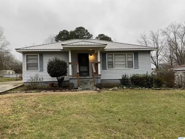 633 NW 4th Street, Arab, AL 35016