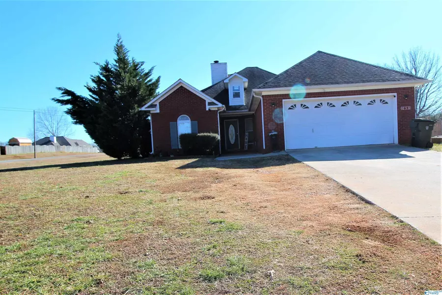 256 Steakley Road, New Market, AL 35761