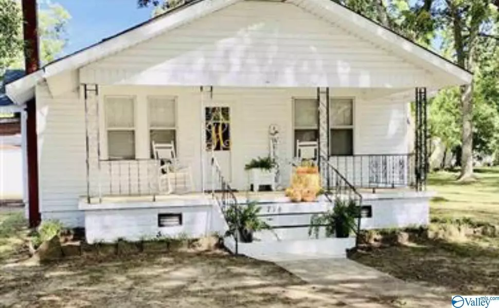 716 East Mann Avenue, Boaz, AL 35957