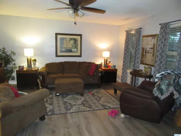 Hartselle, AL 35640,223 Sanders Road