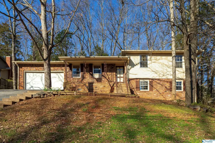 2616 Belle Meade Drive NE, Huntsville, AL 35811