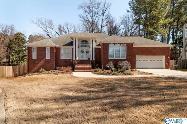 139 Pebblebrook Circle, Madison, AL 35758