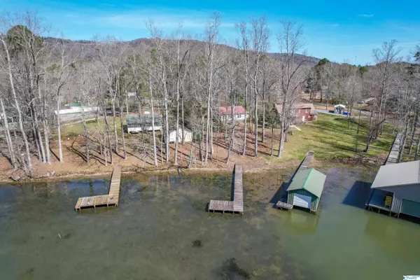 Scottsboro, AL 35769,107 Malibu Circle