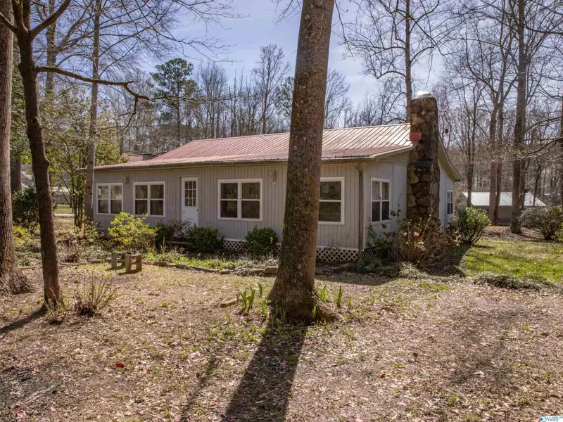 107 Malibu Circle, Scottsboro, AL 35769