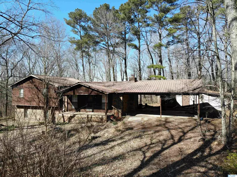 439 Swearengin Road, Grant, AL 35747