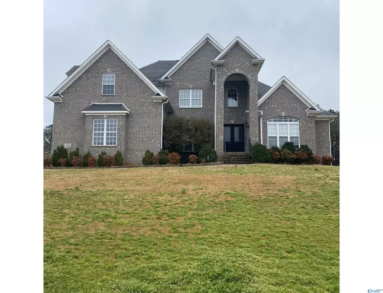 215 Chris Ryan Lane, Toney, AL 35773