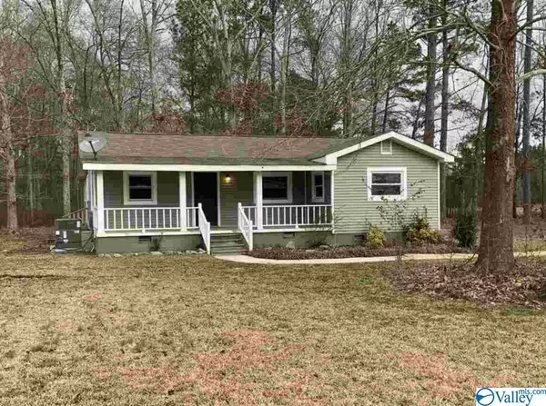 613 Johnson Avenue, New Hope, AL 35760