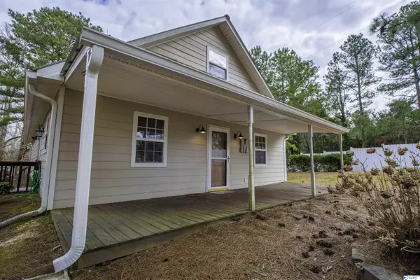 14 County Road 1005, Fort Payne, AL 35967