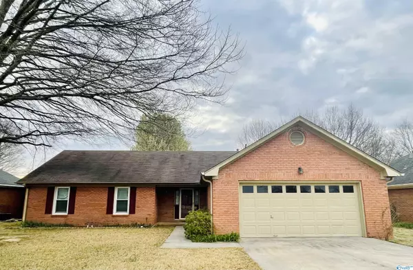 2706 Princeton Avenue SW, Decatur, AL 35603