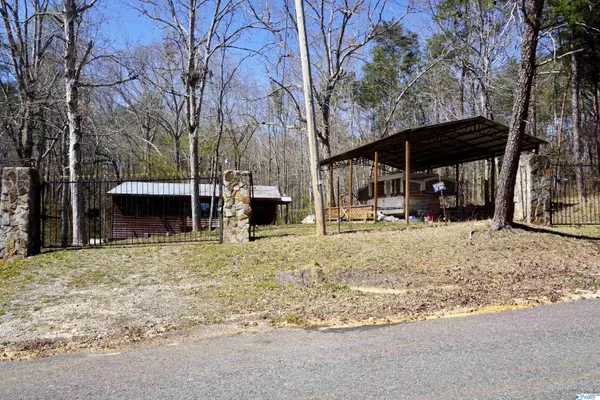 Fort Payne, AL 35967,6675 County Road 275