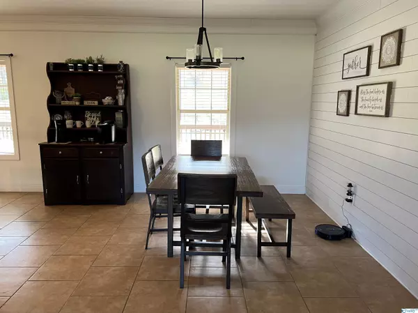 Paint Rock, AL 35764,40 County Road 401