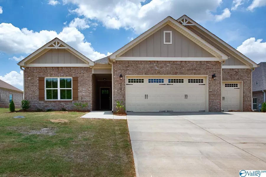 14824 Willow Rose Lane, Athens, AL 35613