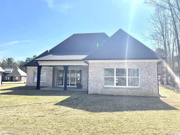 Cherokee Ridge, AL 35175,1439 Cherokee Ridge Drive