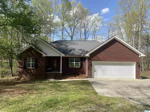 380 Mary Rebecca Drive, Rainbow City, AL 35906