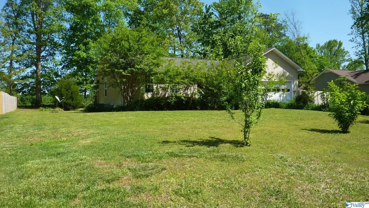 Albertville, AL 35950,300 Tessa Circle