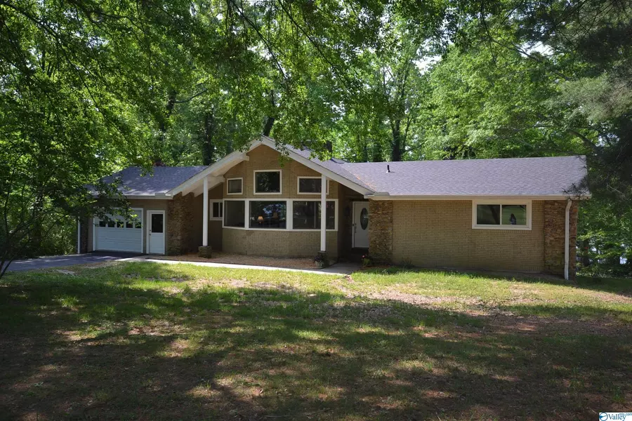 120 County Road1324, Vinemont, AL 35179