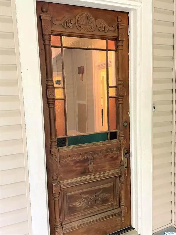 Russellville, AL 35653,601 Washington Avenue