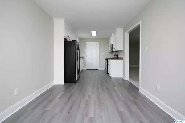 Athens, AL 35613,25073 Thach Road