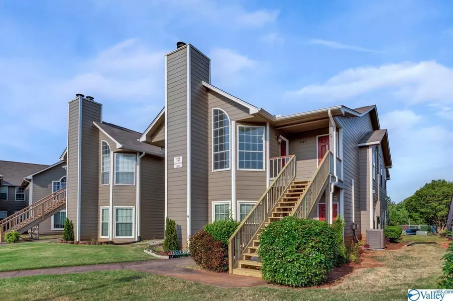 241 Waters Edge Lane #6, Madison, AL 35758