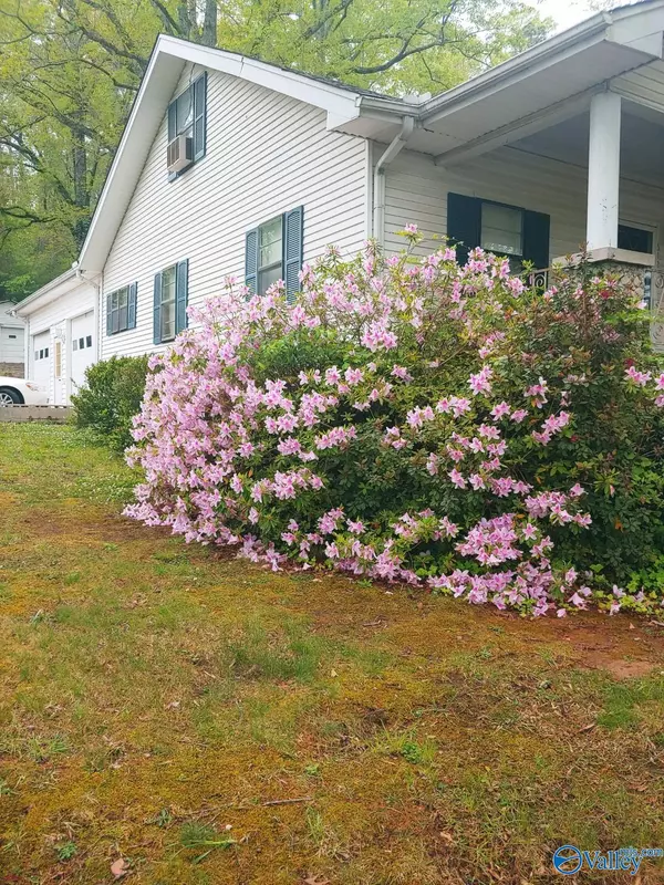 Attalla, AL 35954,512 4th Avenue NW