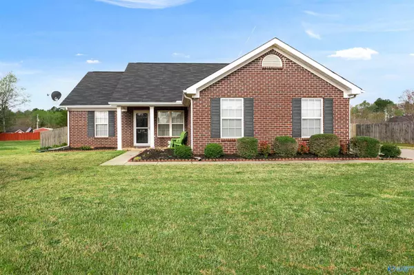 216 Calla Lily Drive, Harvest, AL 35749