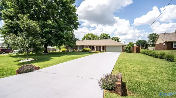 Harvest, AL 35749,217 Sweet Bay Court